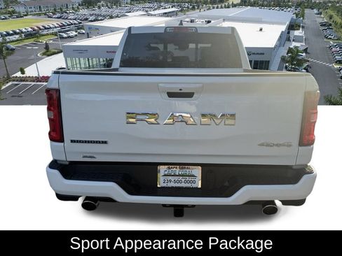 Used 2025 RAM 1500 Big Horn AWD/4WD image 5