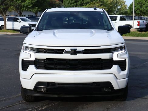 Used 2022 Chevrolet Silverado 1500 RST AWD/4WD image 27