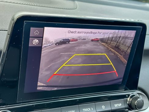 Used 2024 Kia Forte LXS image 17