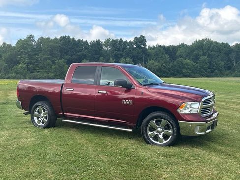 Used 2018 RAM 1500 Big Horn AWD/4WD image 2