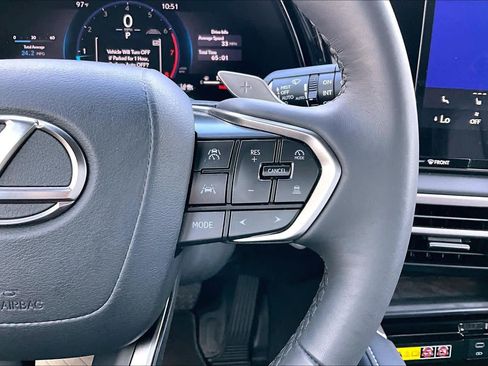 Used 2025 Lexus RX 350 FWD w/ Technology Package image 23
