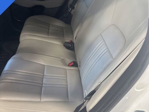 Certified 2023 Honda HR-V EX-L image 5