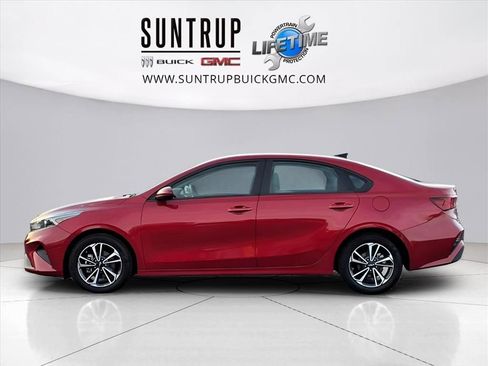 Used 2024 Kia Forte LXS image 22