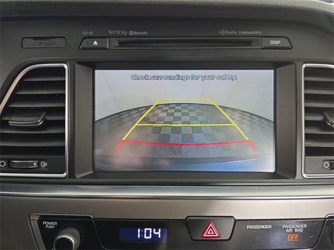 Used 2016 Hyundai Sonata Limited w/ Option Group 04 image 14