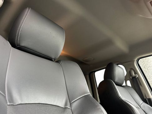 Used 2010 Dodge Ram 1500 Truck Sport image 16