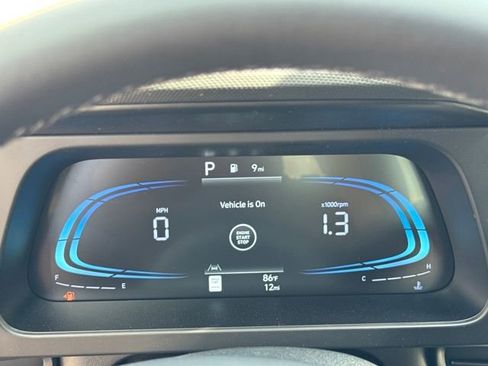New 2026 Hyundai Elantra Sport FWD image 14