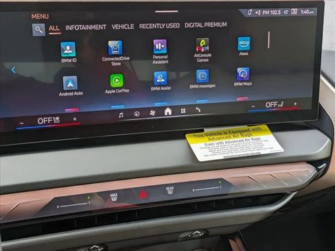 Used 2025 BMW X3 xDrive30i w/ Premium Package image 12