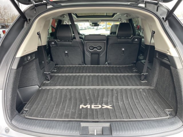 Used 2024 Acura MDX w/ Technology Package AWD/4WD image 11