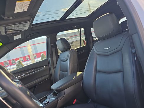 Used 2024 Cadillac XT6 Sport w/ LPO, Onyx Lite Package image 12