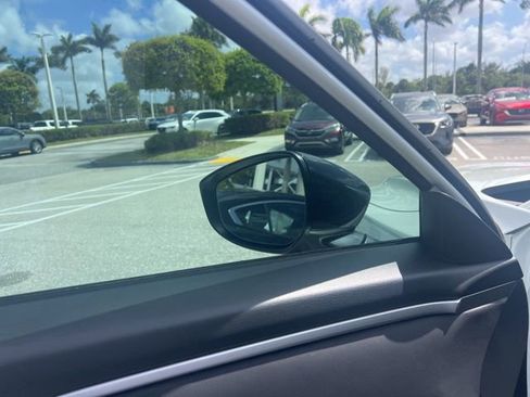 Used 2023 MAZDA CX-50 AWD 2.5 S w/ Cargo Package image 17