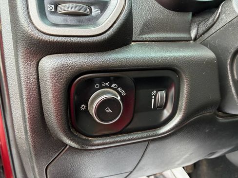 Used 2021 RAM 2500 Tradesman AWD/4WD image 15