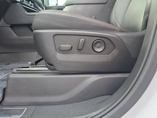 Used 2024 GMC Sierra 2500 AT4 w/ AT4 Premium Plus Package AWD/4WD image 30