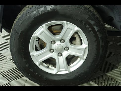 Used 2020 Jeep Wrangler Unlimited Sport S AWD/4WD image 11