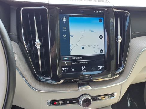 Used 2019 Volvo XC60 T6 Inscription AWD/4WD image 14