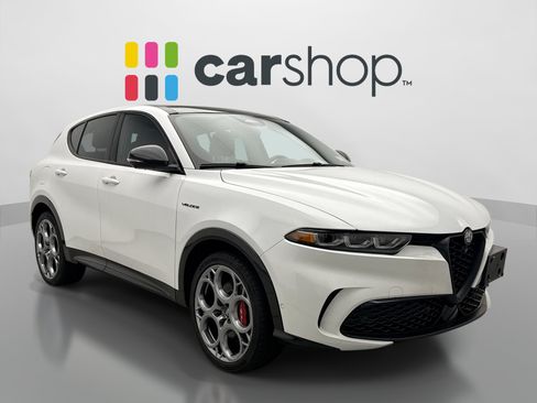 Used 2024 Alfa Romeo Tonale Veloce AWD/4WD image 5