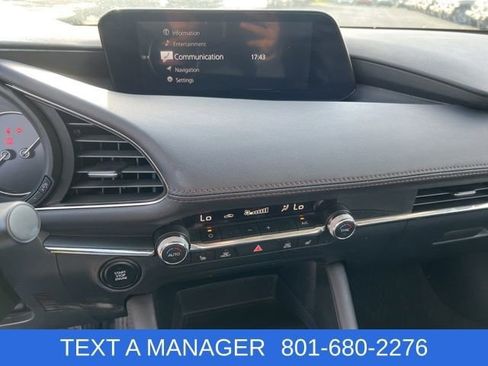 Used 2023 MAZDA MAZDA3 s FWD image 16