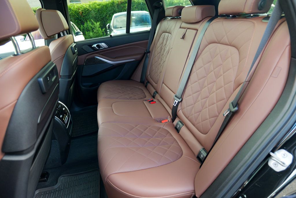 Used 2023 BMW X5 M50i w/ Executive Package AWD/4WD image 29
