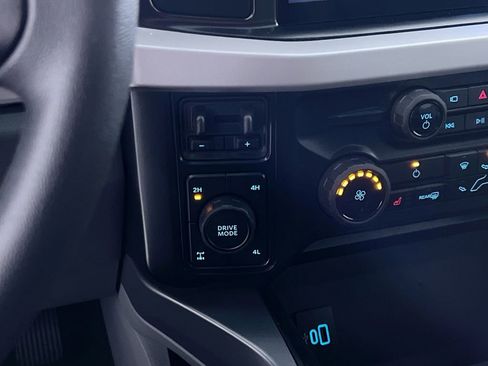 New 2026 Ford F250 XLT w/ XLT Premium Package image 27