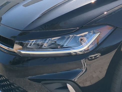 New 2026 Volkswagen Jetta SE FWD image 7