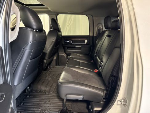 Used 2017 RAM 2500 Laramie w/ Convenience Group image 5