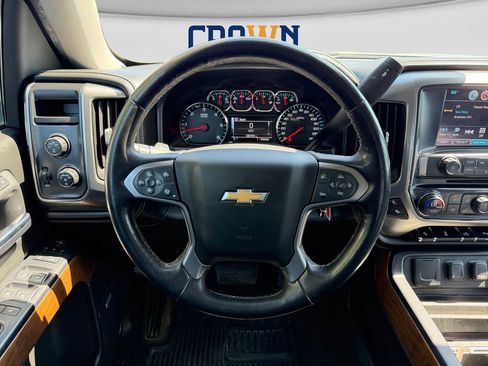 Used 2016 Chevrolet Silverado 1500 LTZ w/ LTZ Plus Package AWD/4WD image 19