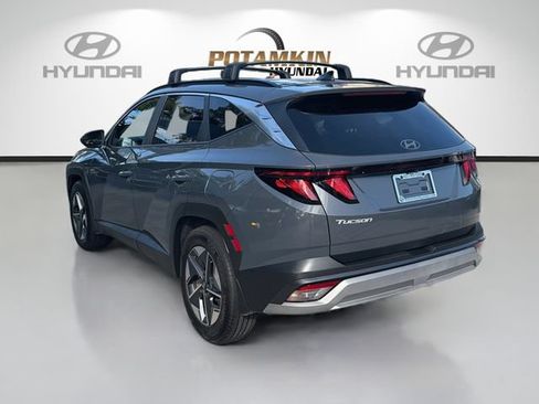 Used 2025 Hyundai Tucson SEL FWD image 7