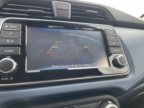 Used 2025 Nissan Versa SV image 23