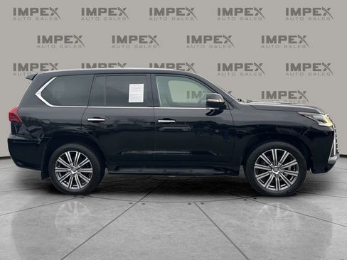 Used 2016 Lexus LX 570 4WD image 6