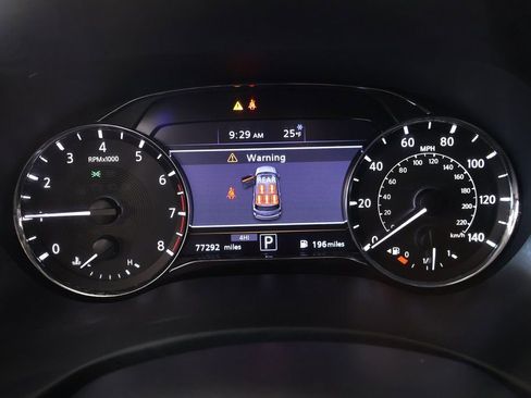 Used 2023 INFINITI QX80 Luxe w/ Cargo Package image 4