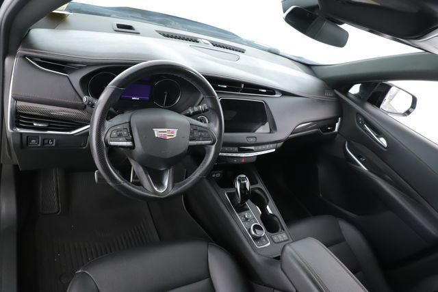 Used 2022 Cadillac XT4 Sport AWD/4WD image 17