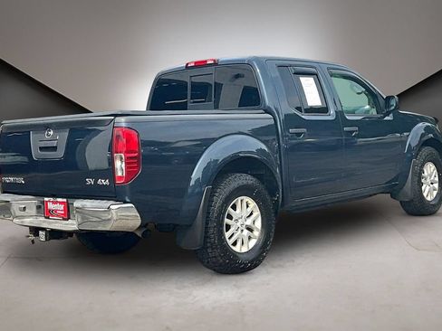 Used 2019 Nissan Frontier SV AWD/4WD image 6