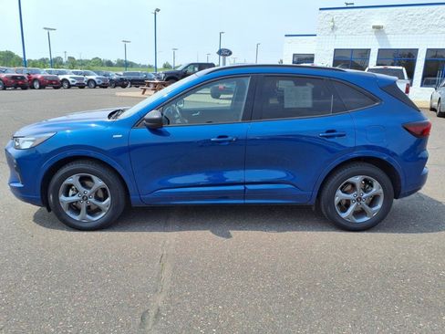 Certified 2023 Ford Escape ST-Line image 2