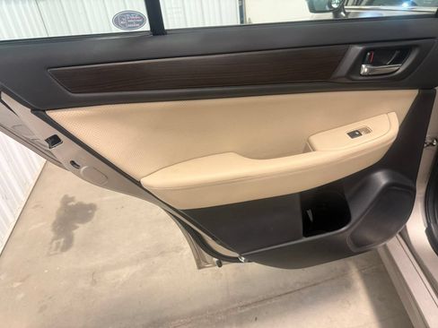 Used 2016 Subaru Legacy 2.5i Limited AWD/4WD image 27