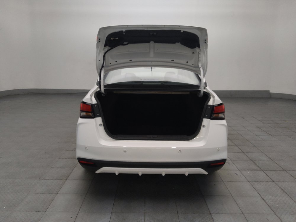 Used 2023 Nissan Versa S FWD image 29