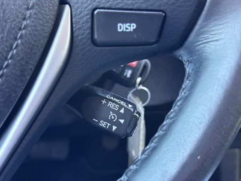 Used 2014 Toyota Corolla S image 20