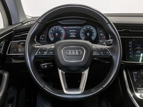 Used 2023 Audi Q7 2.0T Premium w/ Convenience Package AWD/4WD image 13