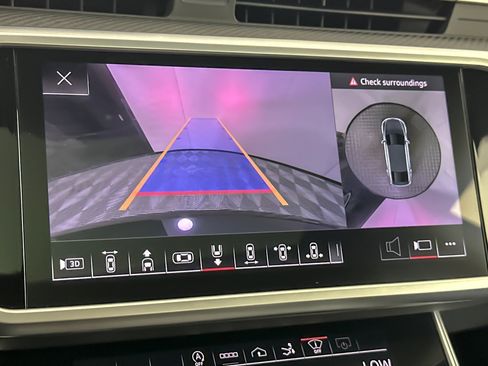 Used 2022 Audi RS 7 Sportback w/ RS 7 Executive Package image 18