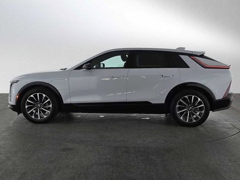 New 2026 Cadillac Lyriq Sport image 6