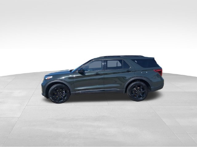 Used 2024 Ford Explorer ST-Line w/ Class IV Trailer Tow Package AWD/4WD image 3