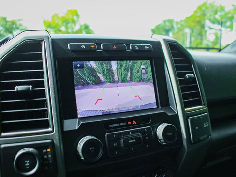 Used 2020 Ford F150 Raptor image 23