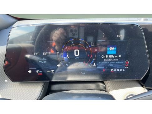 New 2026 Chevrolet Equinox LT w/ Convenience Package II AWD/4WD image 15