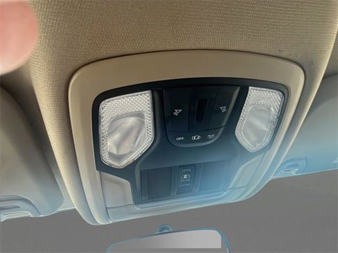 Used 2020 RAM 3500 Tradesman image 32