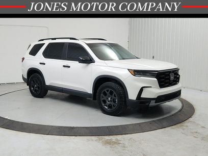Used 2025 Honda Pilot TrailSport