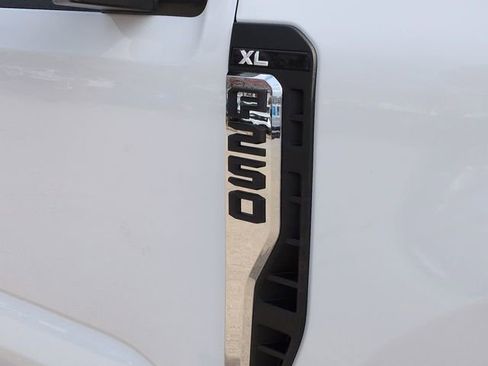 New 2026 Ford F250 XL image 12