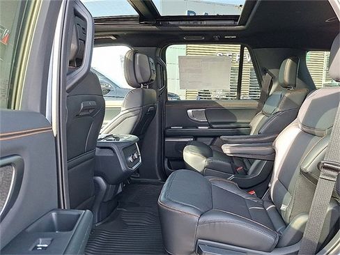 New 2026 Ford Expedition Tremor image 6
