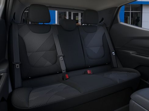 New 2027 Chevrolet Bolt LT w/ Comfort Package FWD image 17