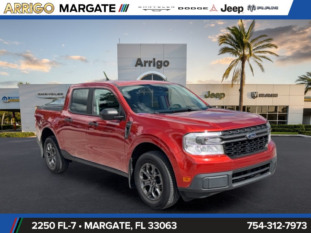 Used 2022 Ford Maverick XLT FWD image 1
