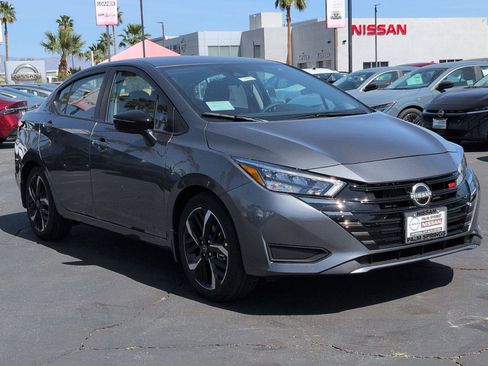 New 2025 Nissan Versa SR w/ Trunk Package FWD image 6