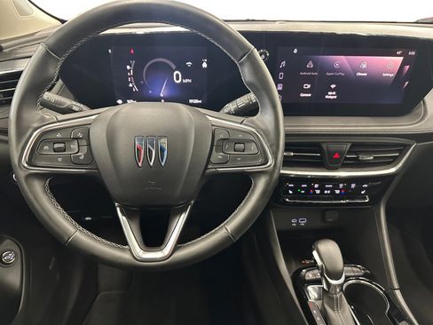 Used 2024 Buick Encore GX Avenir image 13