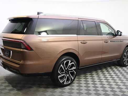 New 2026 Lincoln Navigator L Black Label image 7